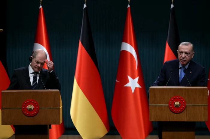 Scholz și Erdogan în timpul vizitei cancelarului german în Turcia FOTO EPA-EFE