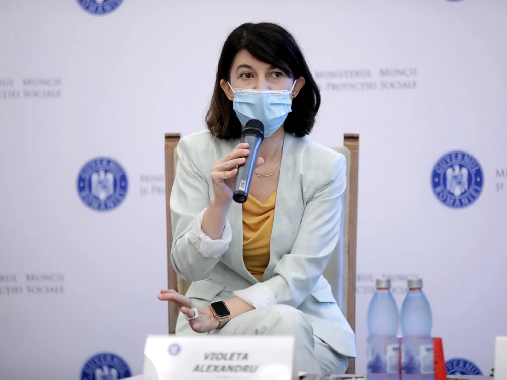 Violeta Alexandru, ministrul Muncii. FOTO Facebook Guvernul României