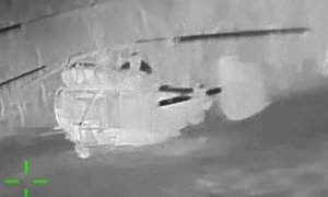 elicopter lovit  crimeea FOTO Captură jpg