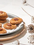 Fursecuri cu caramel sarat  Sursa foto shutterstock 2219782757 jpg