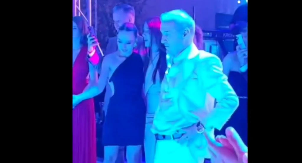 Gigi Becali, pe ringul de dans. FOTO Captură video Oltenia Live