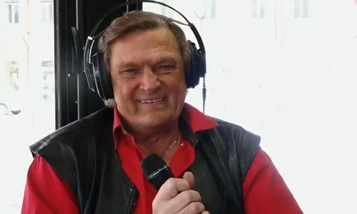 Florin Piersic la radio Europa FM cu Andreea Esca jpeg