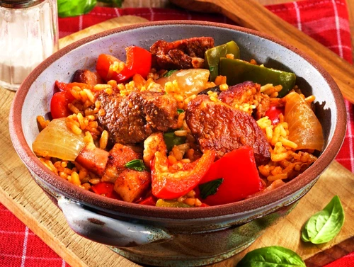 tocanita carne porc legume jpeg