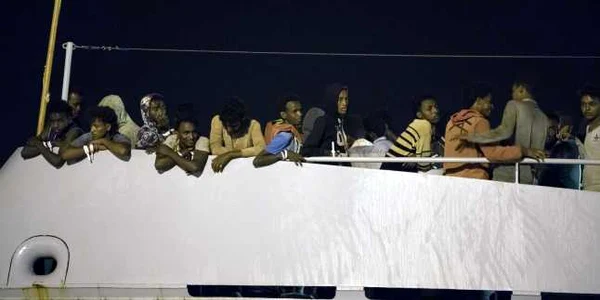 Migranti ajunsi in Sicilia EPA EFE