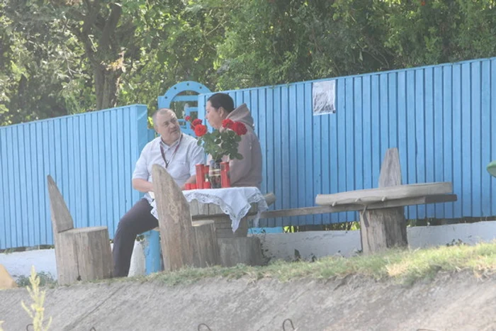 
    Reporterul Click!,  alături de Lucica Buhaev,  soția fratelui vitreg  al fostului sportiv   