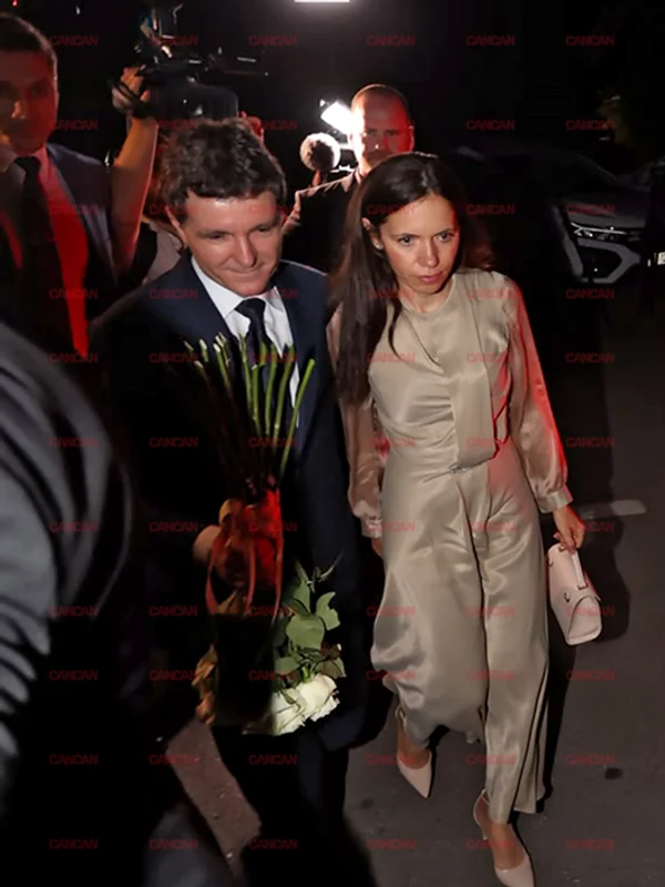 Mirabela Grădinaru și Nicușor Dan, apariție elegantă la nunta lui Alexandru Nazar