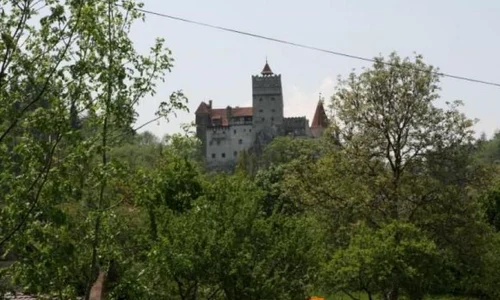 Branul, pe locul II în Topul Forbes al celor mai scumpe castele de lume jpeg