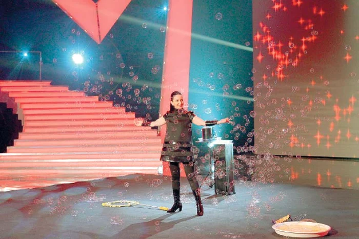 
    Claudia Stroe (Fotografii: Pro tv)  