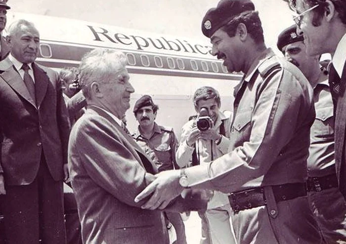 Nicolae Ceaușescu și Saddam Husein. FOTO: EVZ