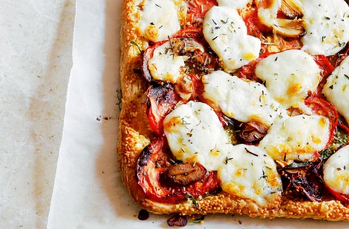 tarta cu rosii si mozzarella jpeg