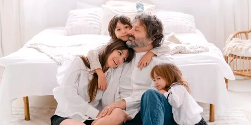 Dana Rogoz alături de familie FOTO iNSTAGRAM