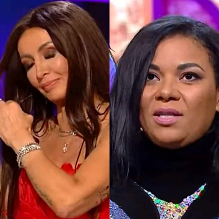 
    Masked Singer 2021: Mihaela Rădulescu a plans când a văzut-o pe NadineFoto: captură video PRO TV  
