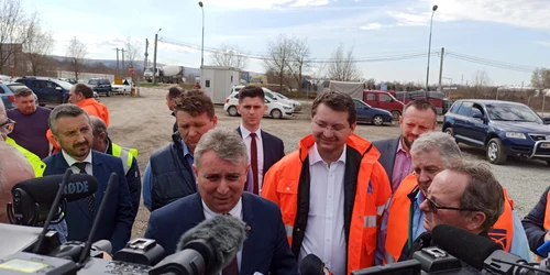 5e6b69dc5163ec4271e8cd6e jpg