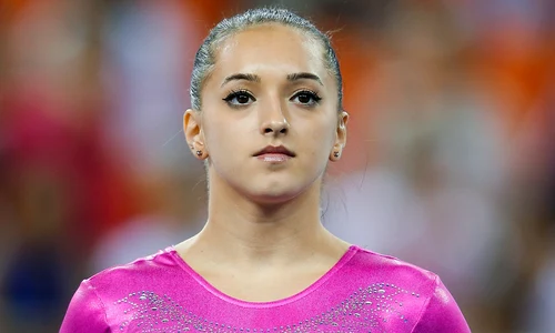 larisa iordache jpeg