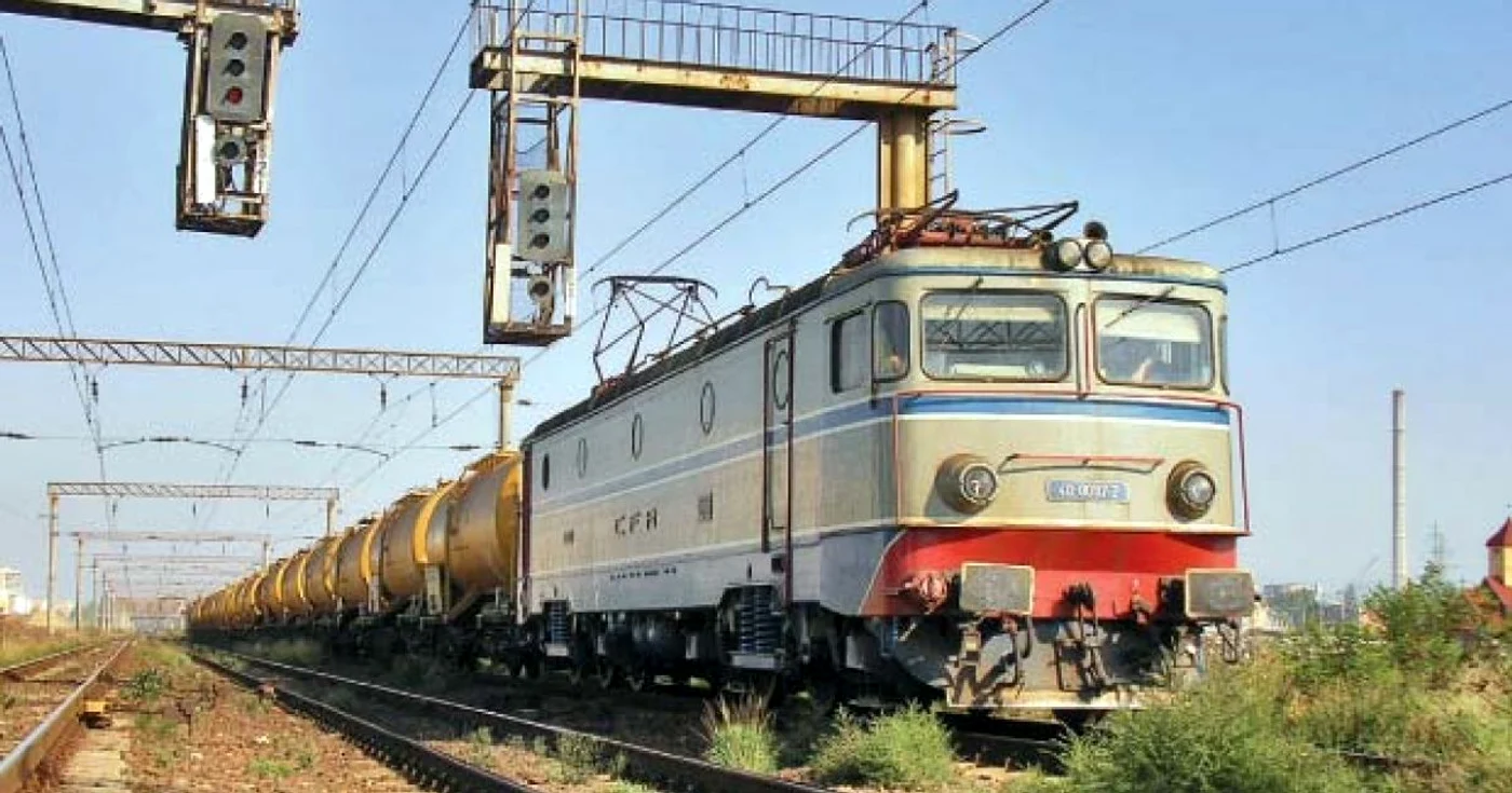Telenovela CFR Marfă s-a terminat cu promisiunea unei noi privatizări. Acum, statul s-a răzgândit şi va vinde doar un pachet minoritar de acţiuni