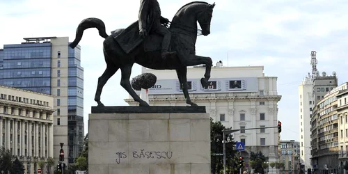 Piata Revolutiei Mediafax