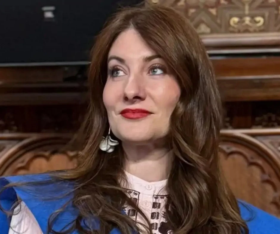 Cazul româncei cu cel mai mare scor din istoria celui mai dificil examen pentru medici în Spania. Colegii o acuză că a copiat