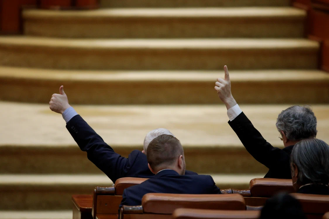 Coaliția vrea să rezolve problema pensiilor speciale  FOTO Inquam Photos