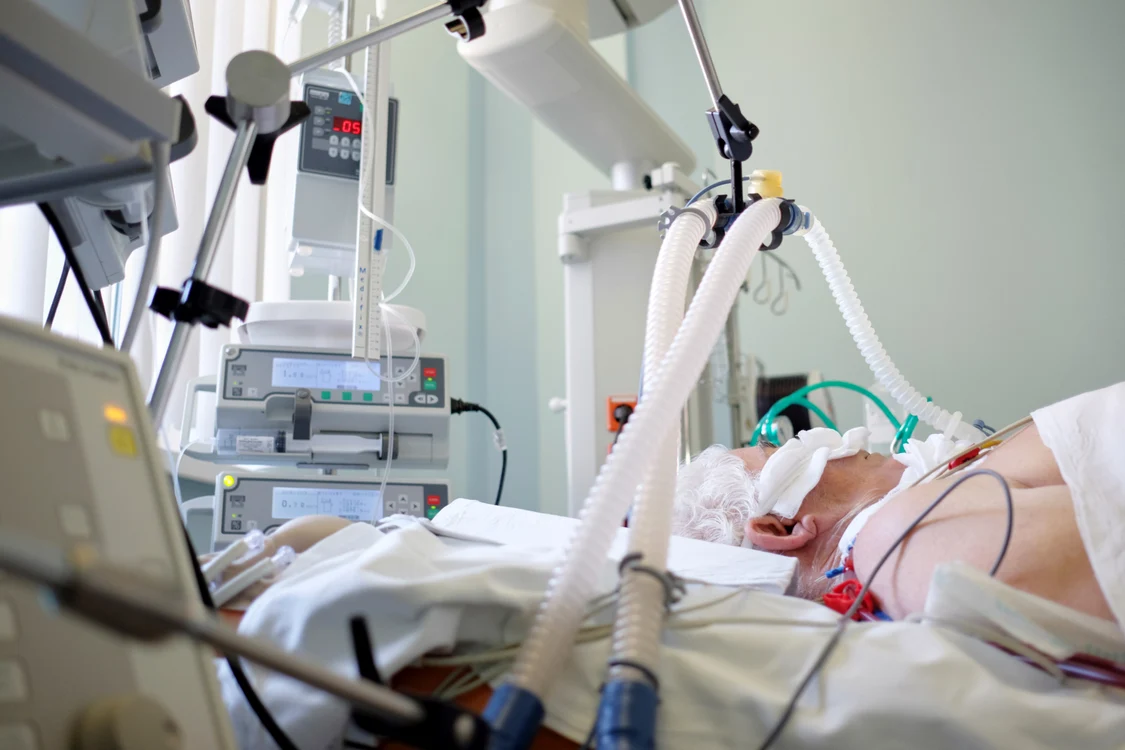 
    Claude Gatti a stat șase zile în comăfoto: Shutterstock  