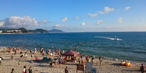 plaja sanya china foto pixabay