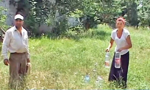 … o aduc cu sticlele  de la vecini jpeg