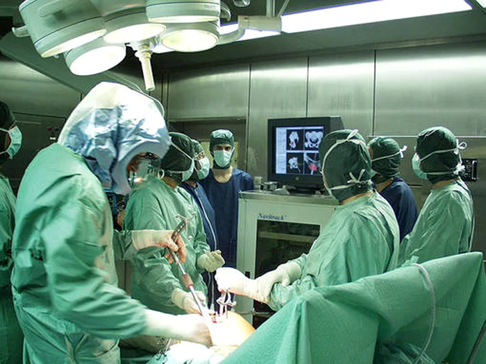 
    În ultimii ani, chirurgia estetică a cunoscut un adevărat boom, neținând cont de criza economică  