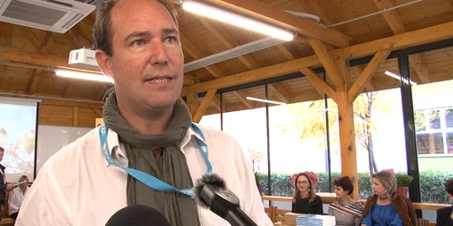 vlcsnap 2023 10 25 19h03m45s398 png