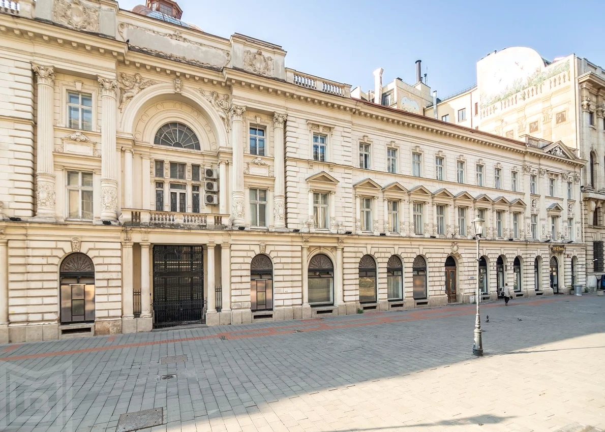 Palatul Dacia România, str Lipscani nr 18 20, sediul Pinacotecii București (© Muzeul Municipiului București)