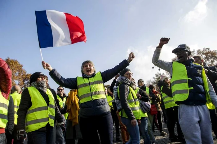 Protest al „vestelor galbene“ din Franţa Foto: EPA/EFE