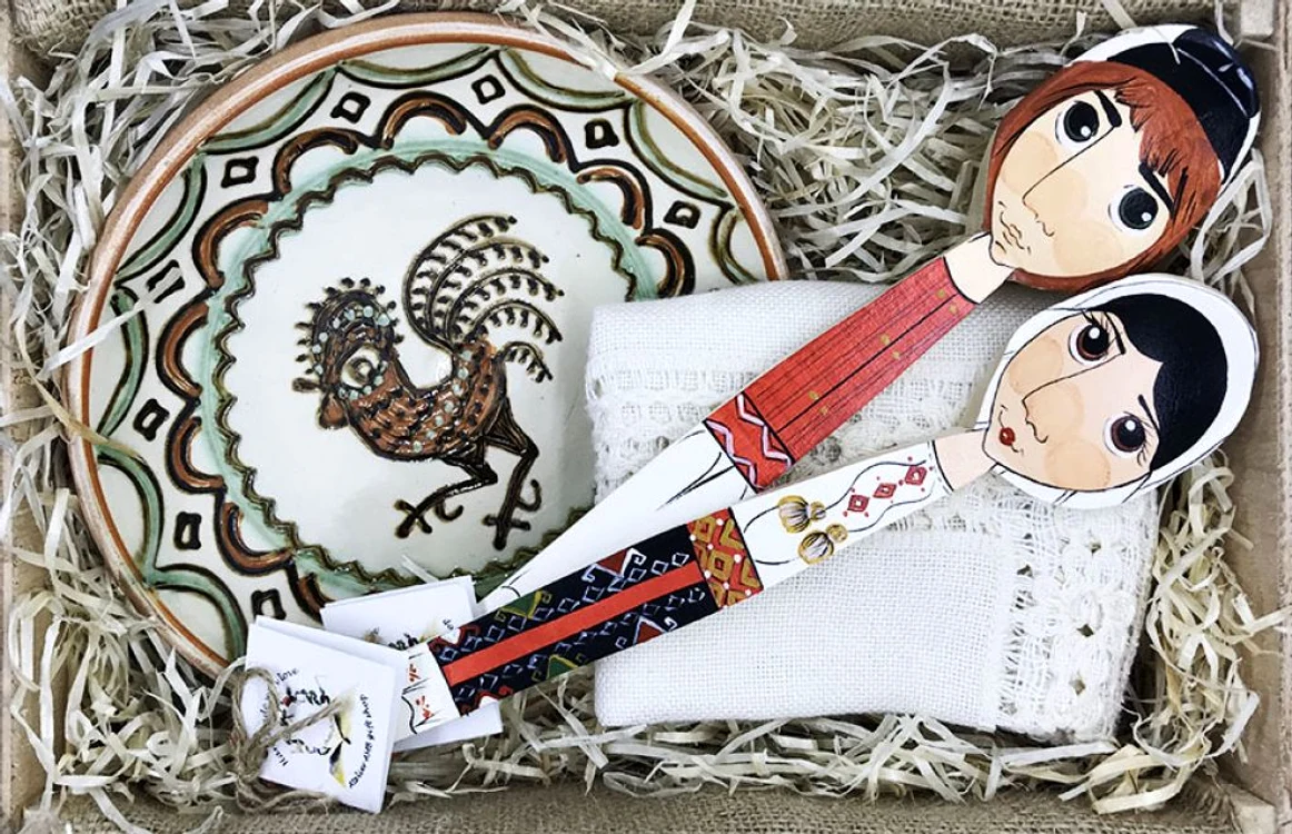 Imagine cu interiorul unui cadou gândit de Raluca Ionescu  FOTO: Raluca Ionescu/Lădiţa Românească