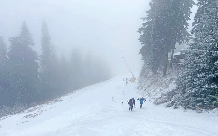 Turiştii ar putea avea zăpadă la munte. FOTO: Adevărul