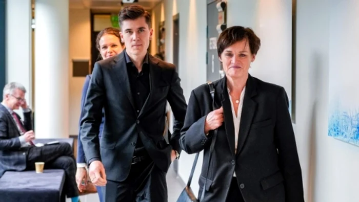 Jakob a venit personal la tribunal