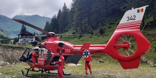 salvamont arges elicopter smurd