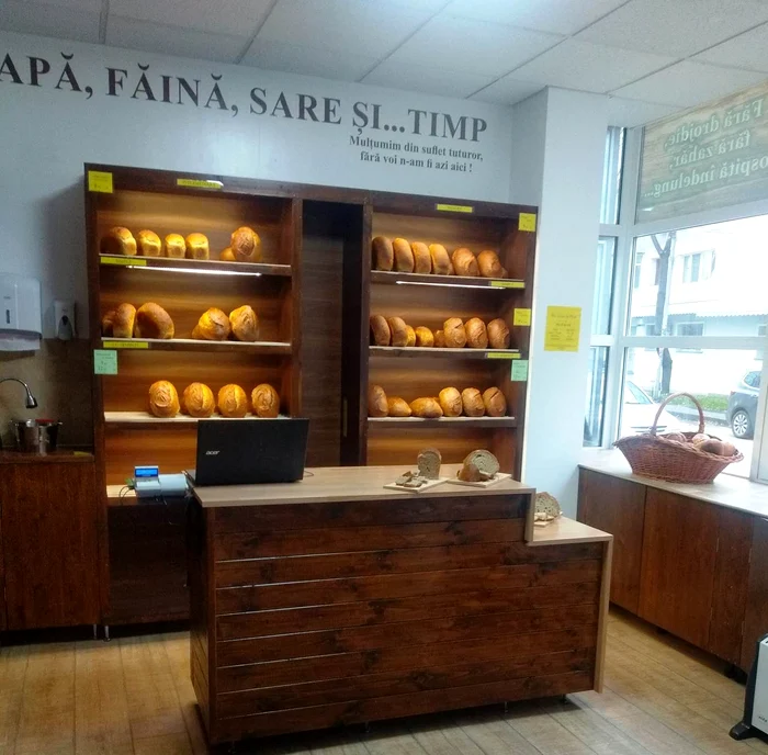 Magazinul de pâine deschis la Focșani FOTO: Facebook