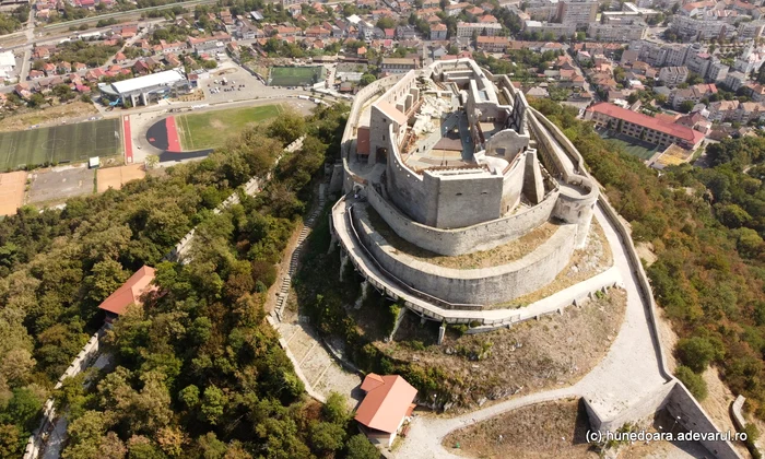 Cetatea Devei Foto Daniel Guță ADEVĂRUL (12) JPG