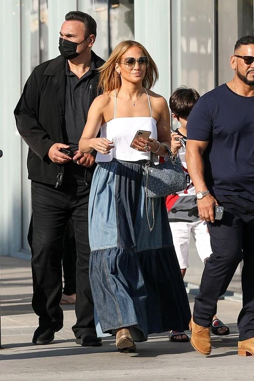 Jennifer Lopez