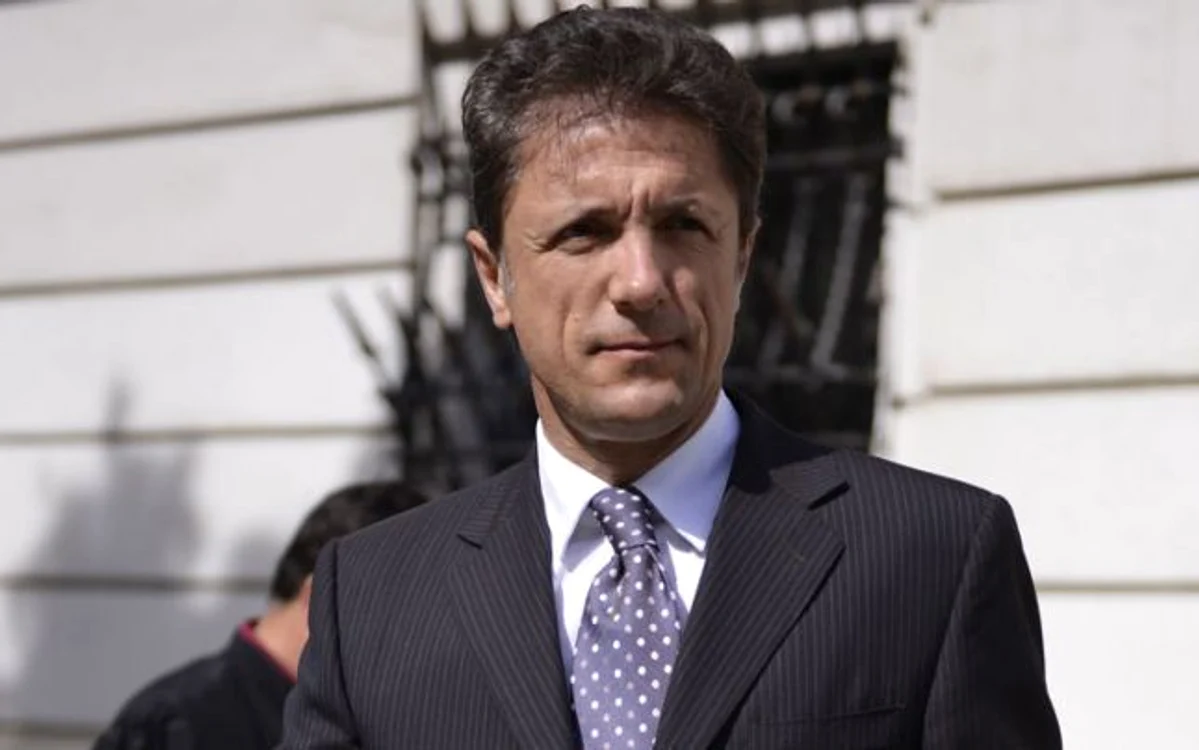 
    Gică Popescu  