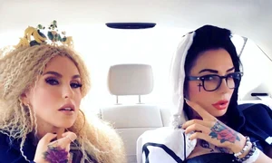 Corina şi Dj Wanda au mers împreună la Sibiu jpeg