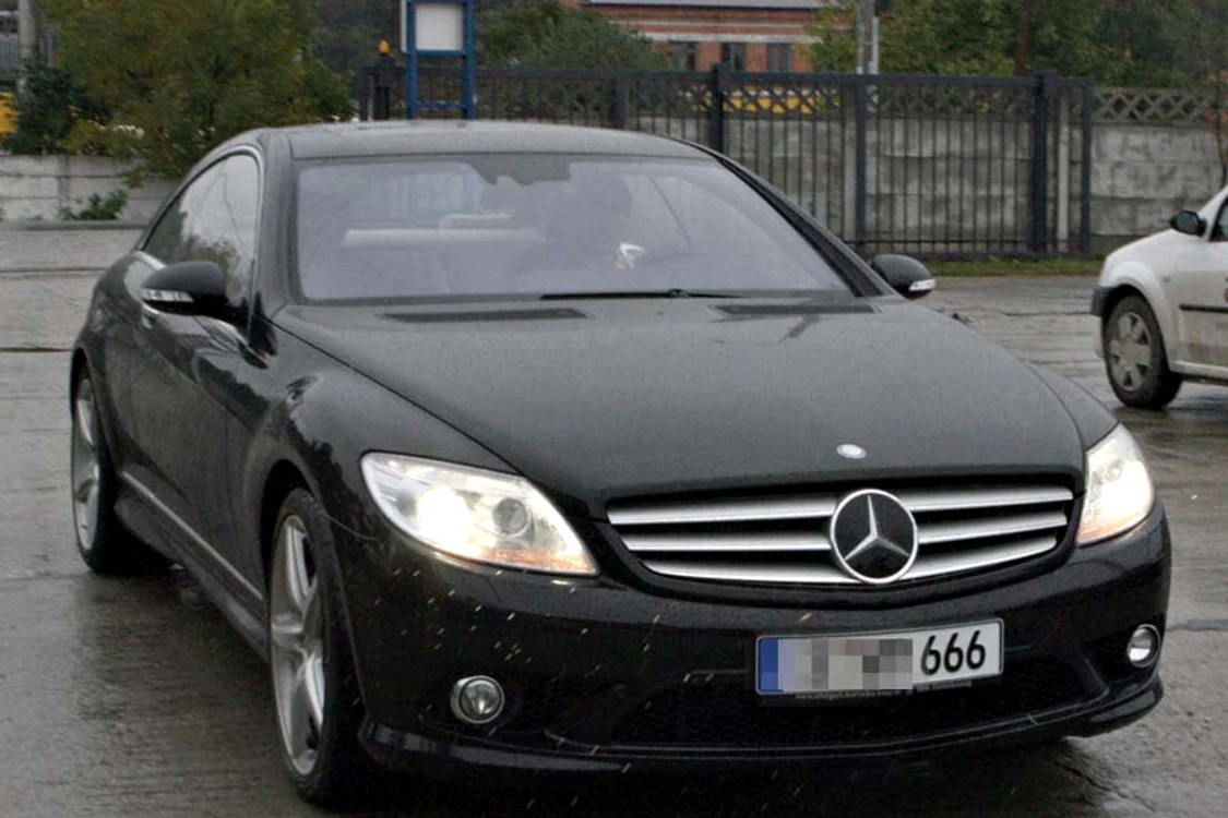 Până la vârsta de 4 ani  a băieţelului său, Edan,  Victor Piţurcă îl vizita des