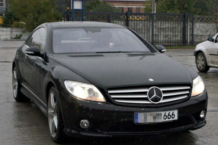 Până la vârsta de 4 ani  a băieţelului său, Edan,  Victor Piţurcă îl vizita des