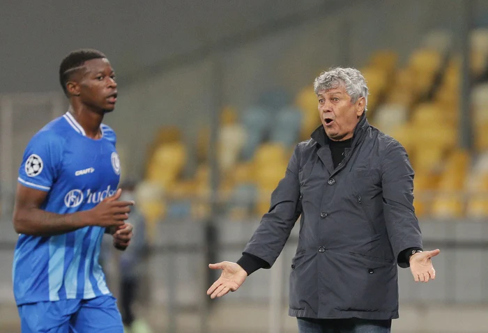 
    Mircea Lucescu a fost nemulțumit de jocul lui Dinamo Kiev din ultima parte a meciului cu GentFoto: EPA-EFE  