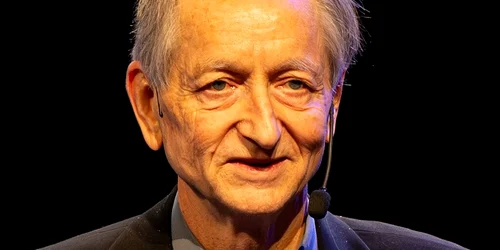Geoffrey Hinton, laureat al Premiului Nobel pentru Fizică. Sursa: Wikipedia Arthur Petron jpg