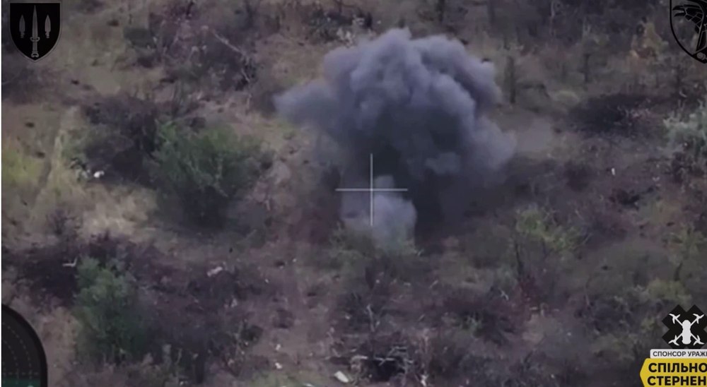 O înregistrare video cutremurătoare arată un soldat rus, condamnat la moarte, într-o terifiantă cursă de-a șoarecele și pisica cu o dronă ucigașă ucraineană