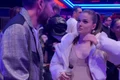 Artista a purtat un body crem mulat pe burtica proeminentă care a început să crească din ce în ce mai mult