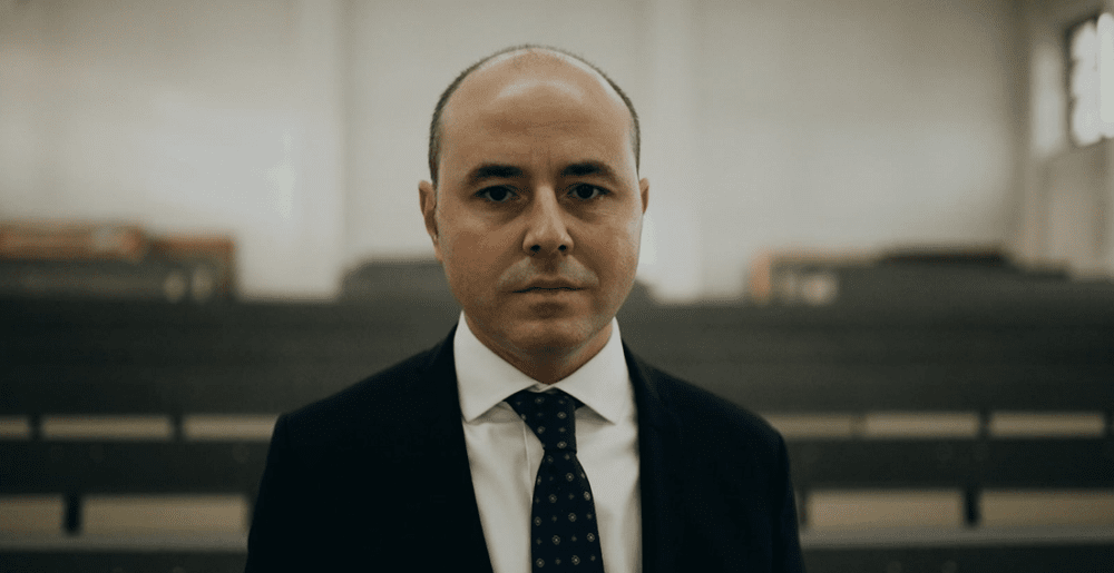 Muraru sugerează o demisie a lui Dîncu: Se pune foarte serios problema rămânerii în Executivul de la București