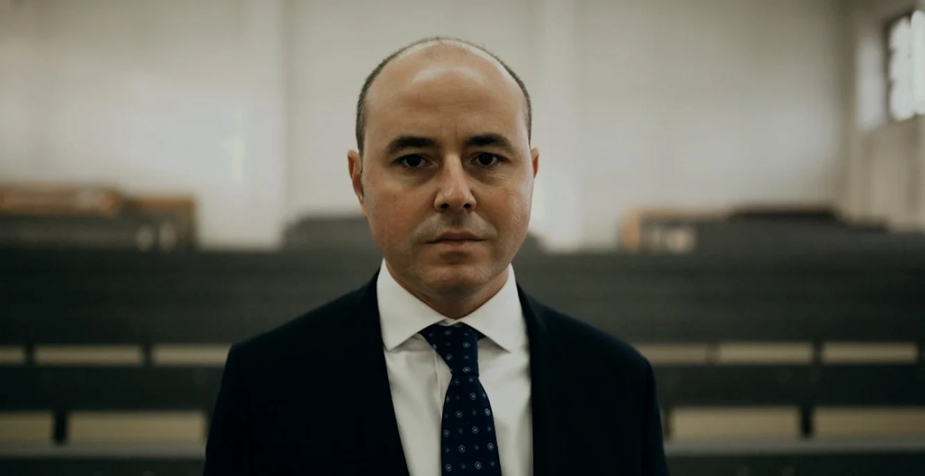 Muraru consideră că Dîncu ar trebui să facă un pas în spate FOTO Facebook Muraru