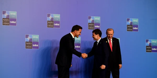 Nicușor Dan, Rutte și Erdogan la Summitul NATO FOTO AFP