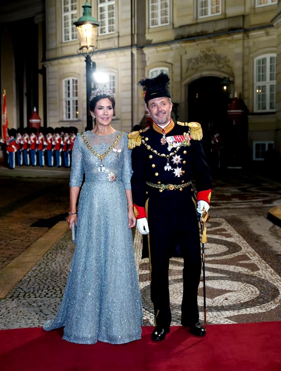 Familia Regala daneza la dineul Ordinului Elefantului  Regina Margrethe a II a, Printul Frederik si Printul Joachim   pagina oficiala (9) jpg