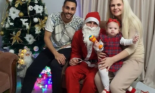 Adina Postelnicu și Glance au împreună o fetiță de 4 ani Sursa Facebook