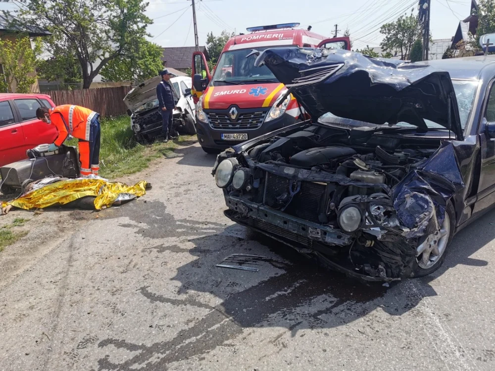O femeie în vârstă de 84 de ani, pieton, a murit FOTO ISU Prahova